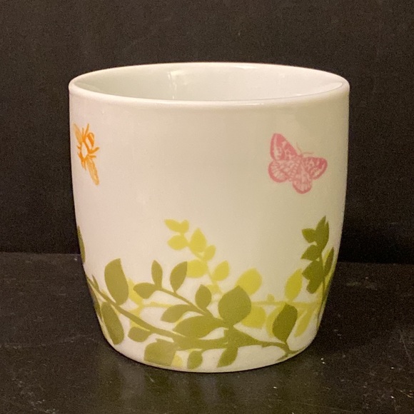 Lindt Master Swiss Chocolatier Now Designs Coffee Porcelain Mug Insect Garden - Picture 2 of 6